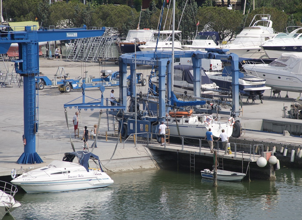 cantieri di aprilia piazzale-960x700